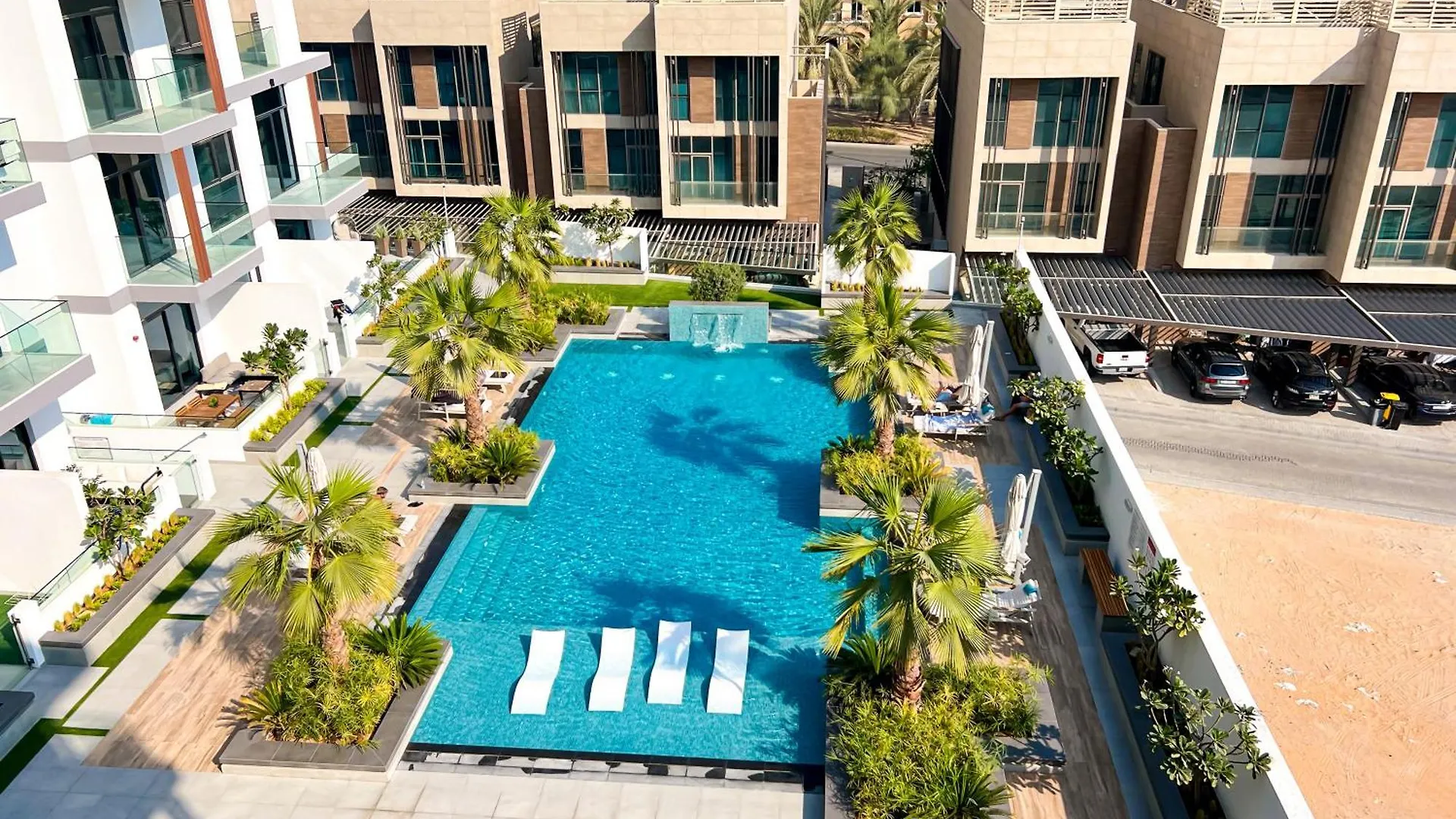 1-Br Gem With Luxe Amenities In Jvc Apartment Dubai