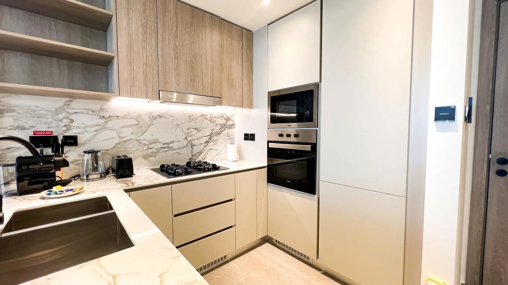 1-Br Gem With Luxe Amenities In Jvc Apartment Dubai 0*,  United Arab Emirates