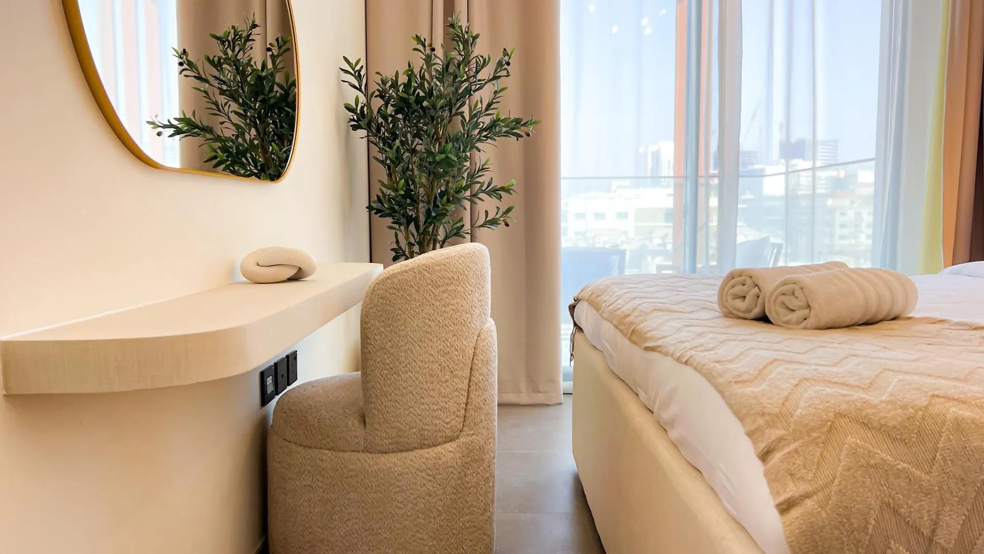 1-Br Gem With Luxe Amenities In Jvc Apartment Dubai