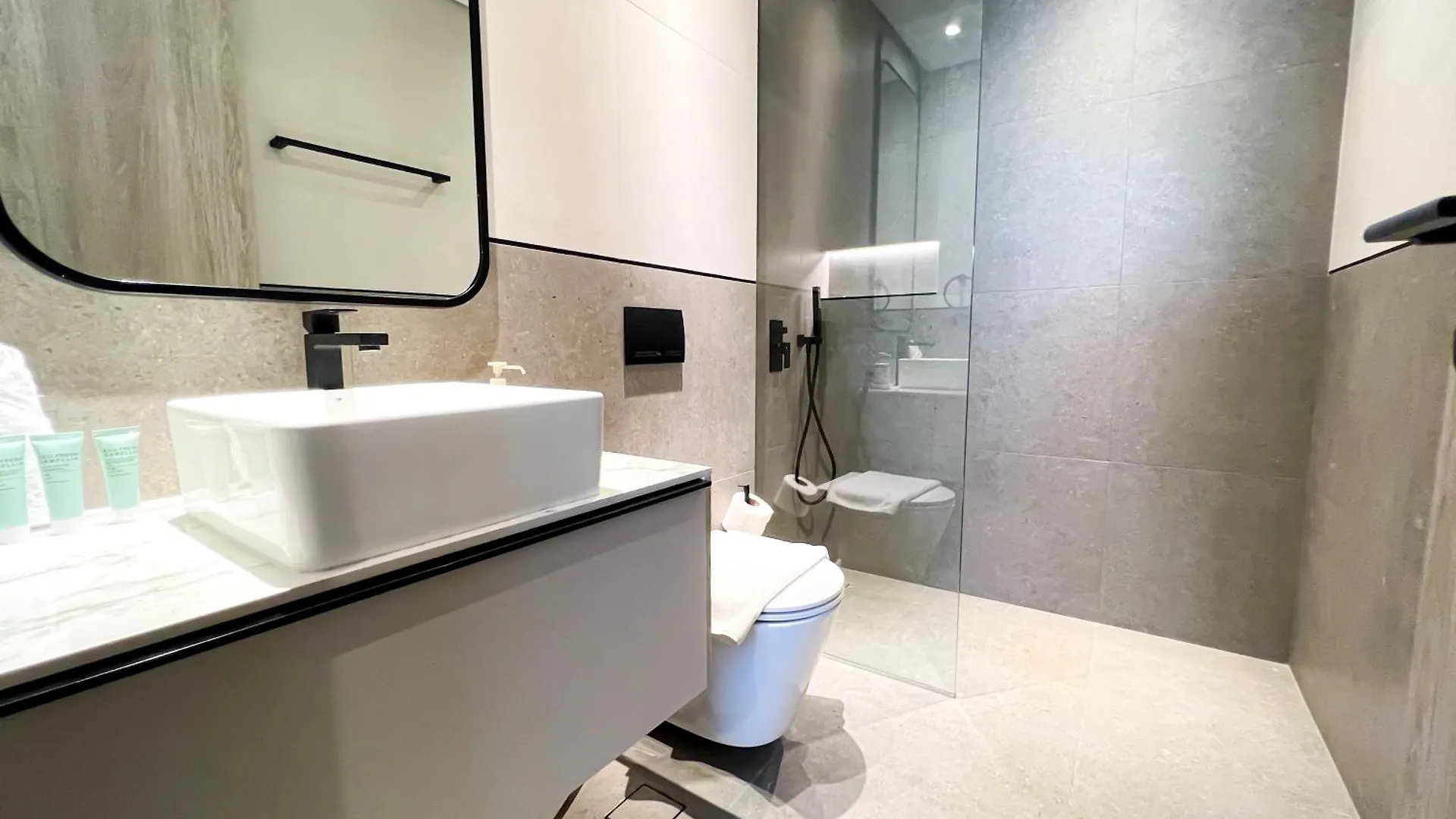 1-Br Gem With Luxe Amenities In Jvc Apartment Dubai