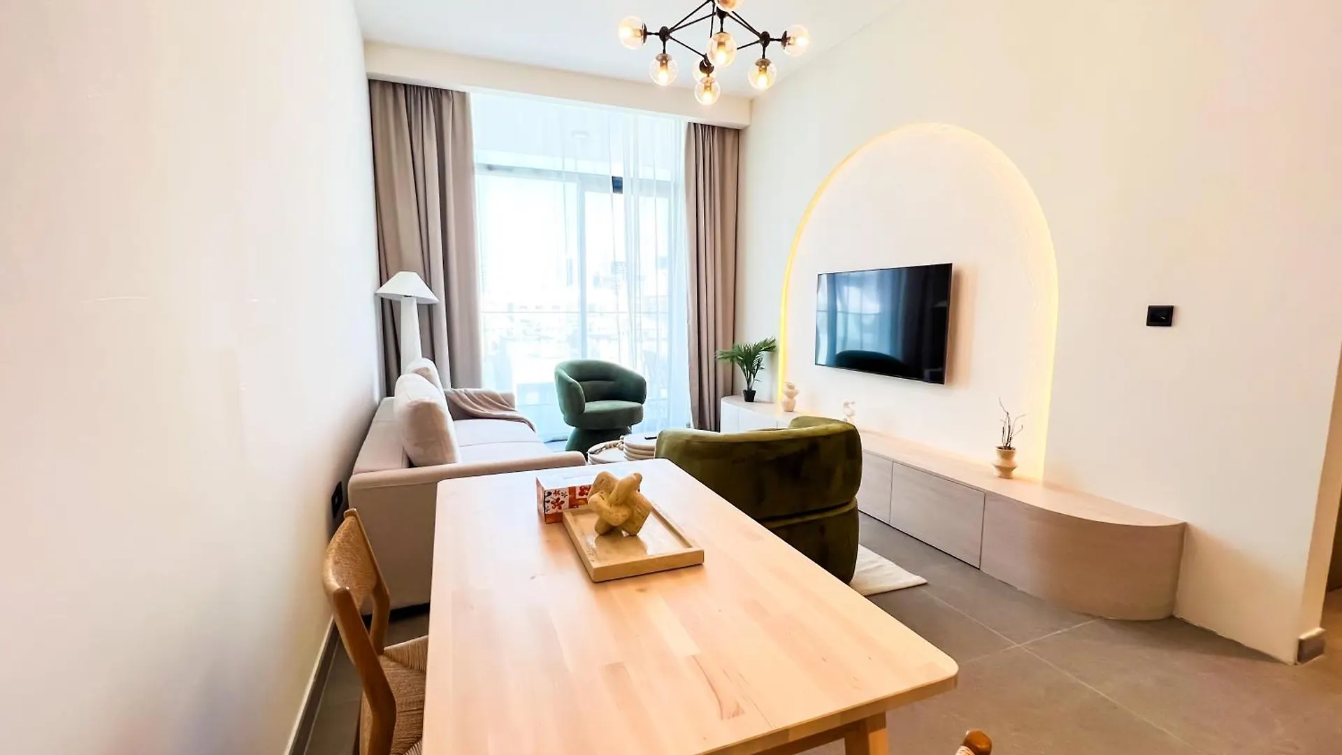 1-Br Gem With Luxe Amenities In Jvc Apartment Dubai